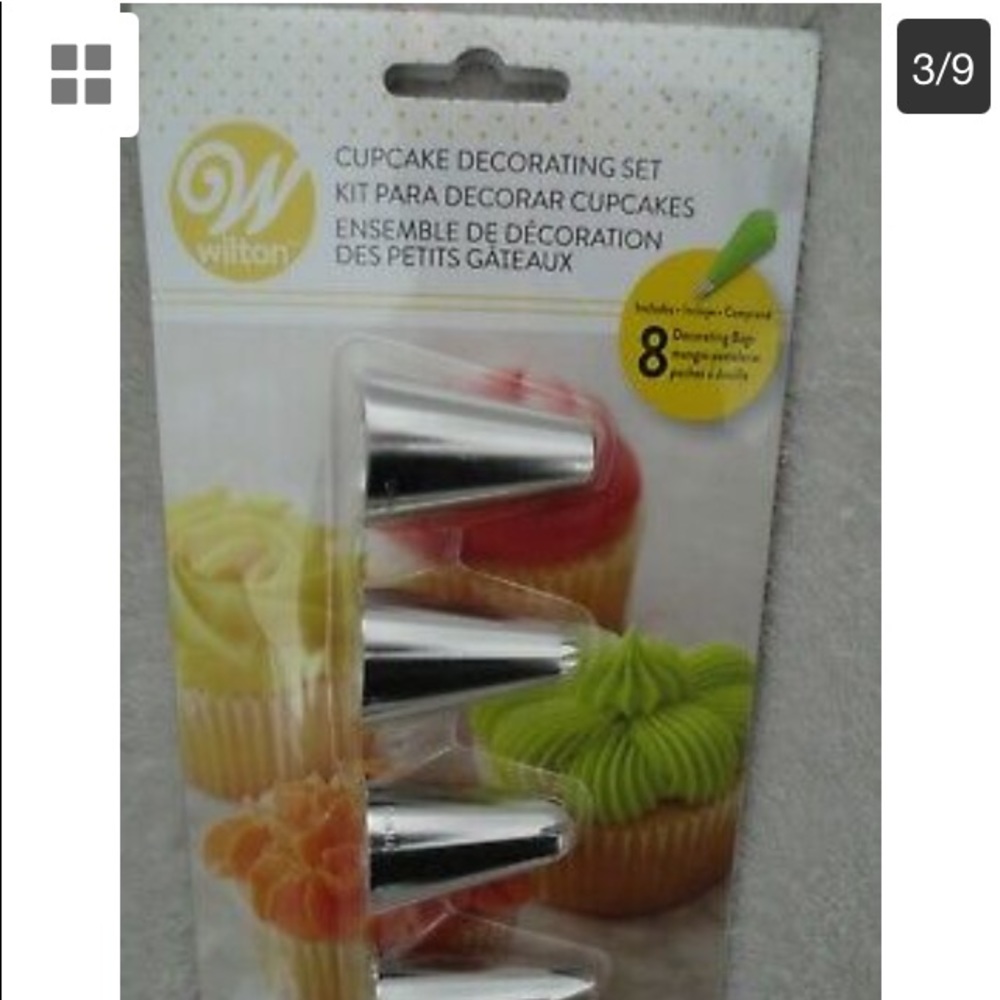 New Wilton Cake Decorating 4-Tip 8 Decorating Bags